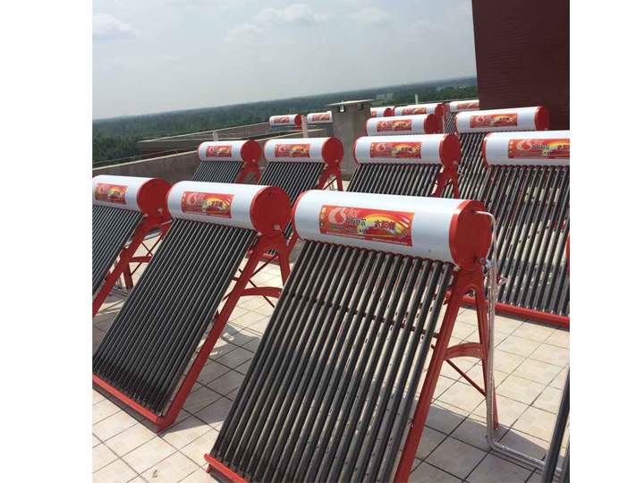 新洲武圣里家用太陽能熱水系統2.jpg